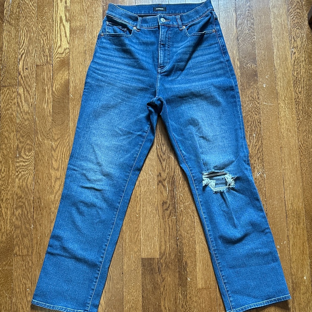 Blue Distressed Jeans
